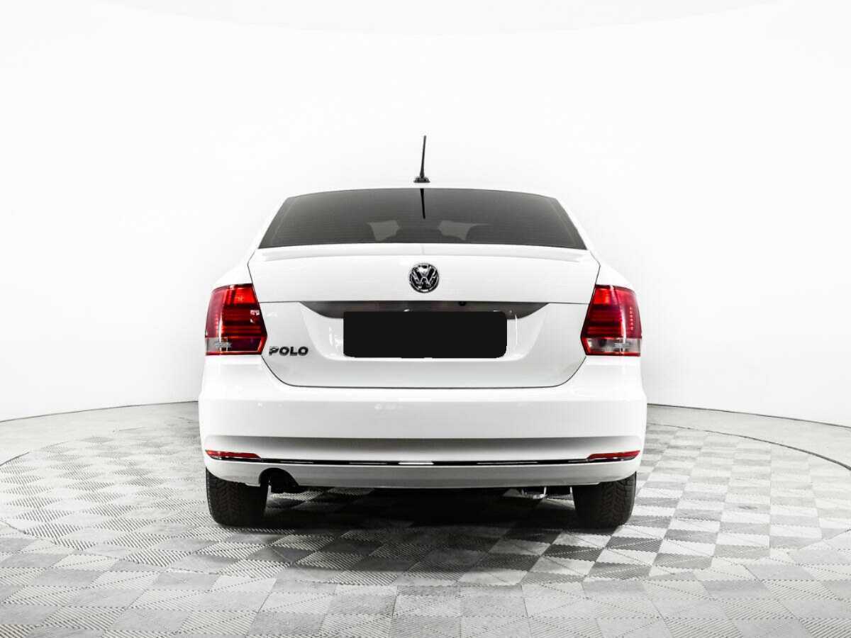 Купить Volkswagen Polo с пробегом. Фото: #4