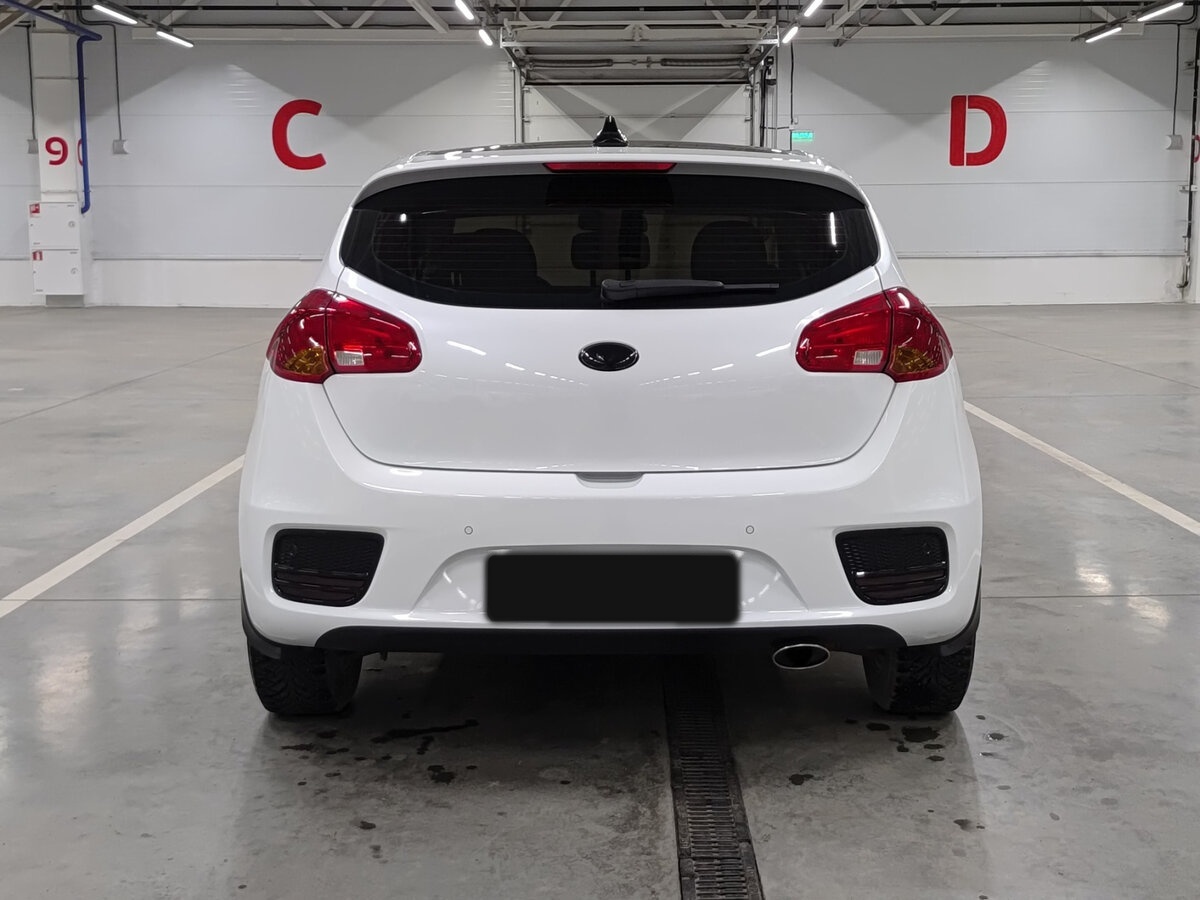 Купить Kia Ceed с пробегом. Фото: #5