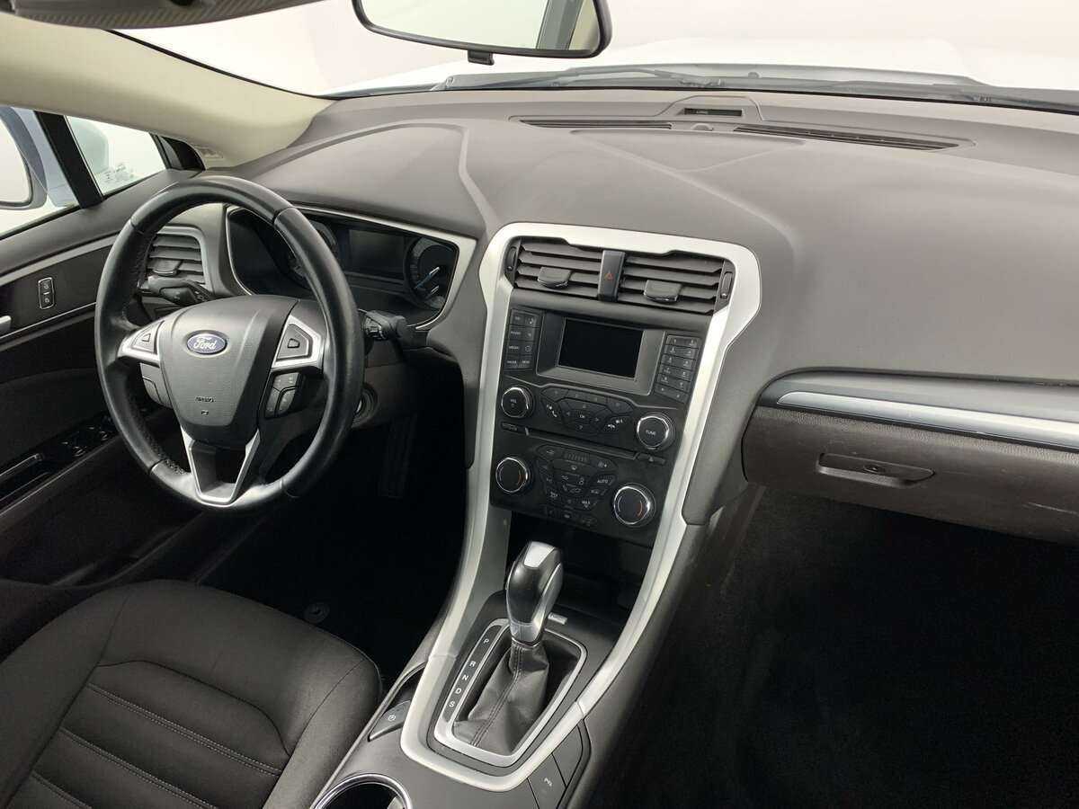 Купить Ford Mondeo с пробегом. Фото: #7
