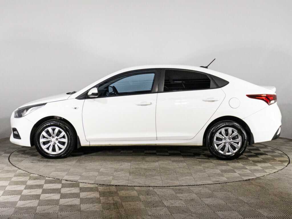 Купить Hyundai Solaris с пробегом. Фото: #7
