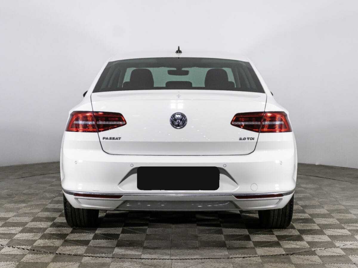 Купить Volkswagen Passat с пробегом. Фото: #5