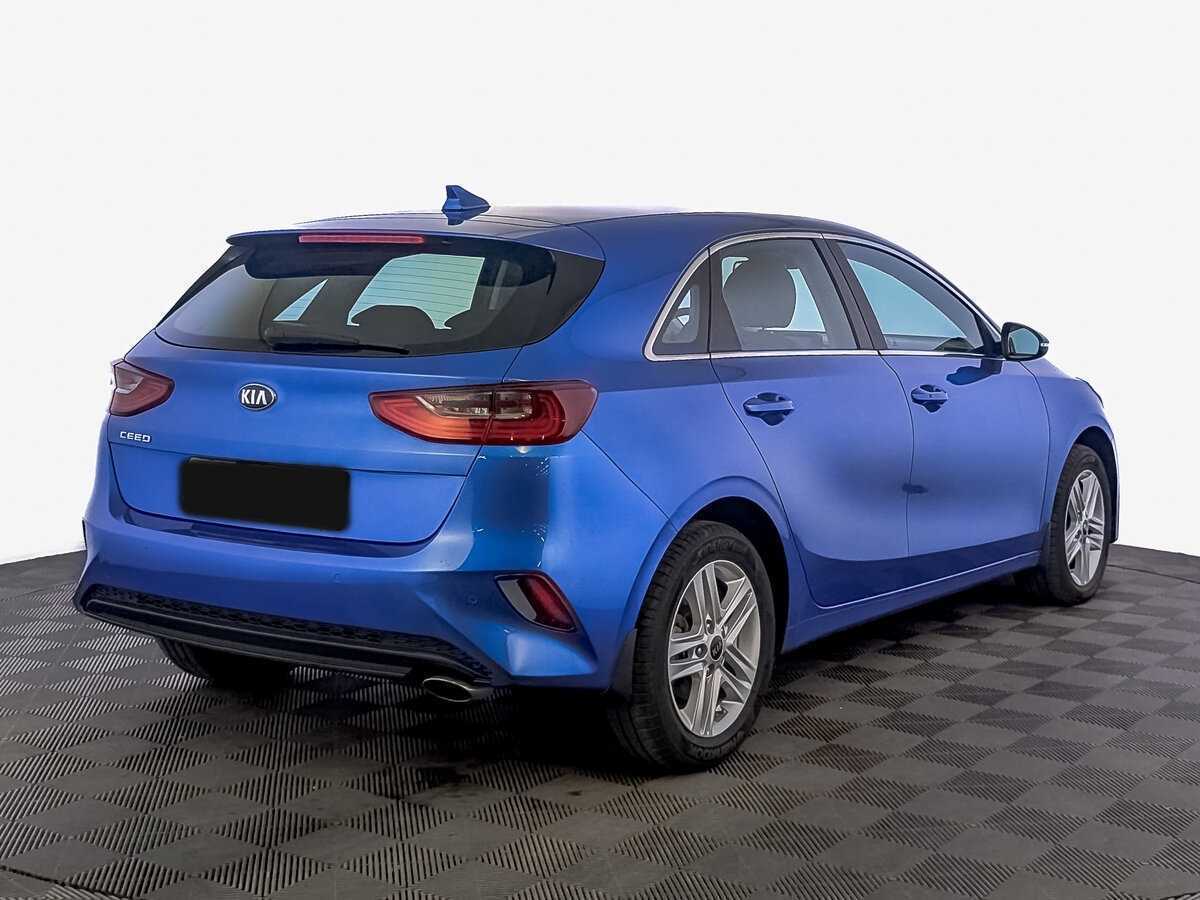 Купить Kia Ceed с пробегом. Фото: #4