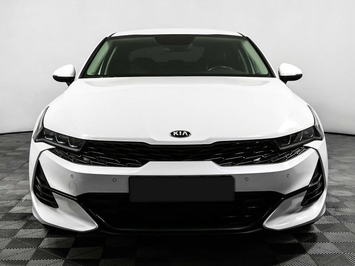 Купить Kia K5 с пробегом. Фото: #1