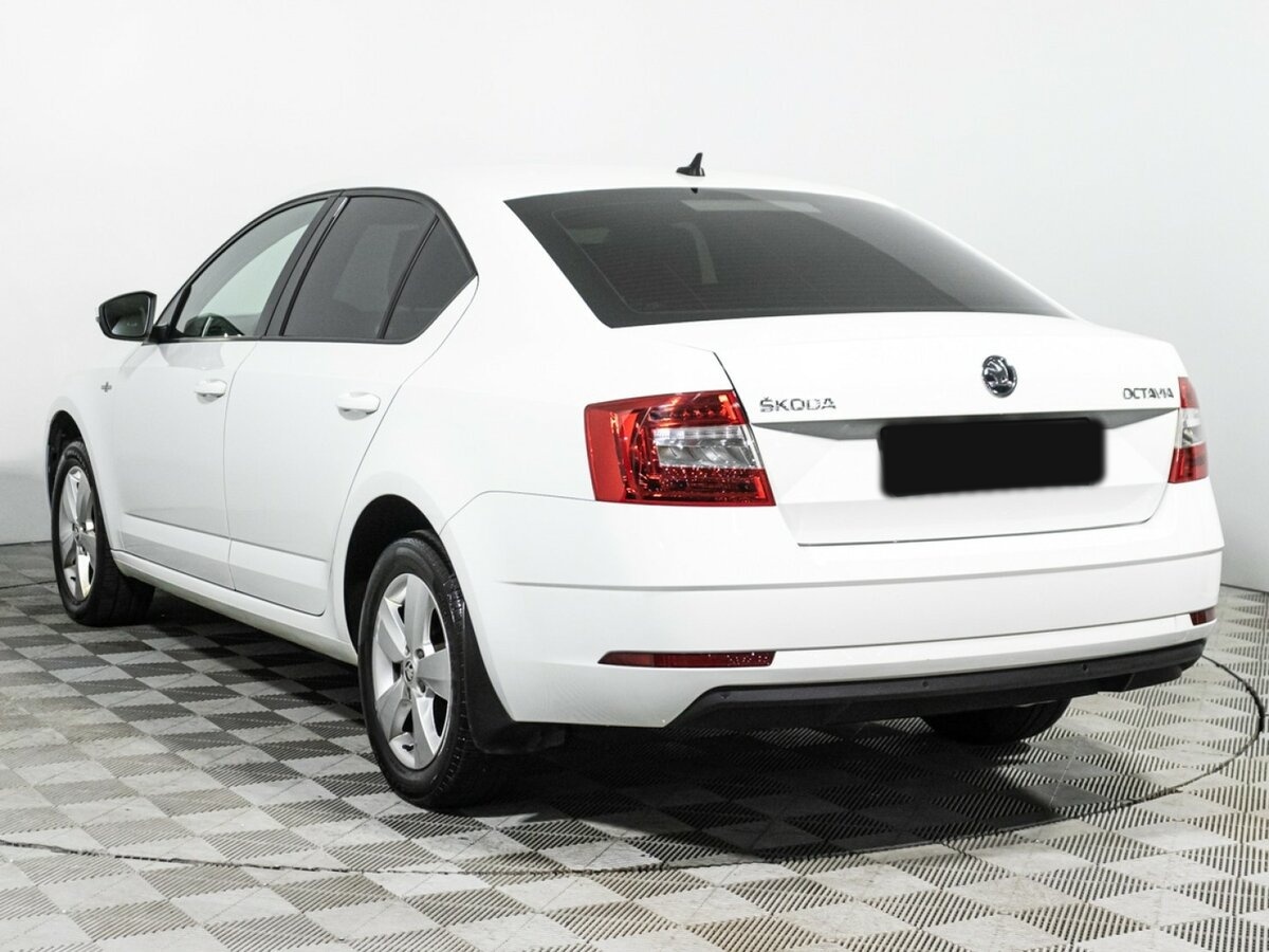Купить Skoda Octavia с пробегом. Фото: #6