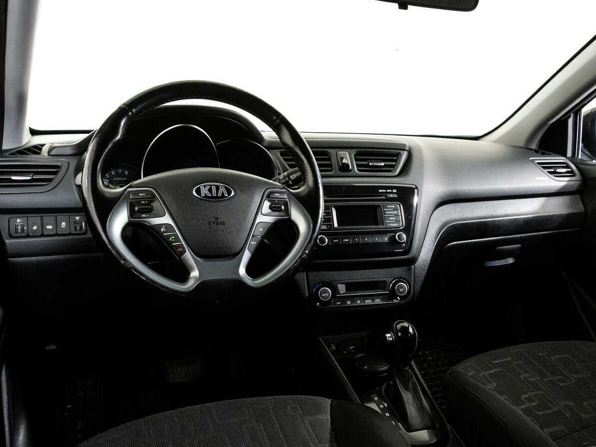 Купить Kia Rio с пробегом. Фото: #8