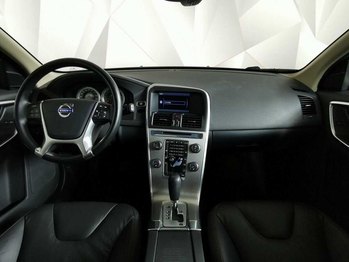 Купить Volvo XC60 с пробегом. Фото: #9