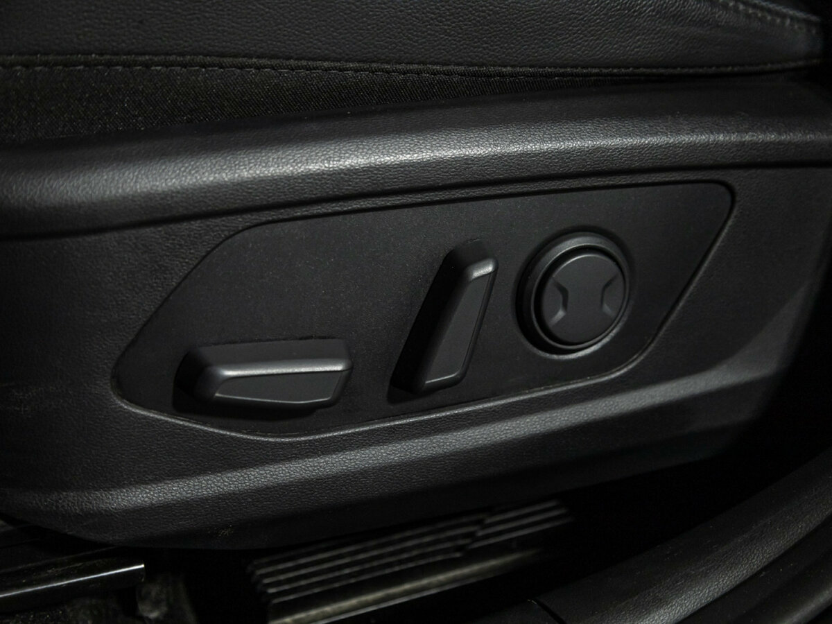 Купить Hyundai Tucson с пробегом. Фото: #11