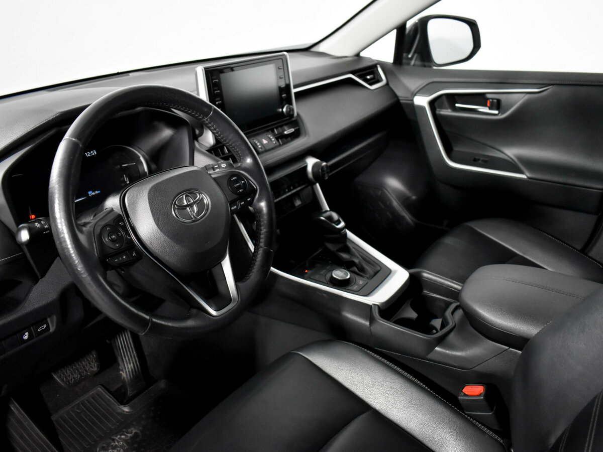 Купить Toyota RAV4 с пробегом. Фото: #6