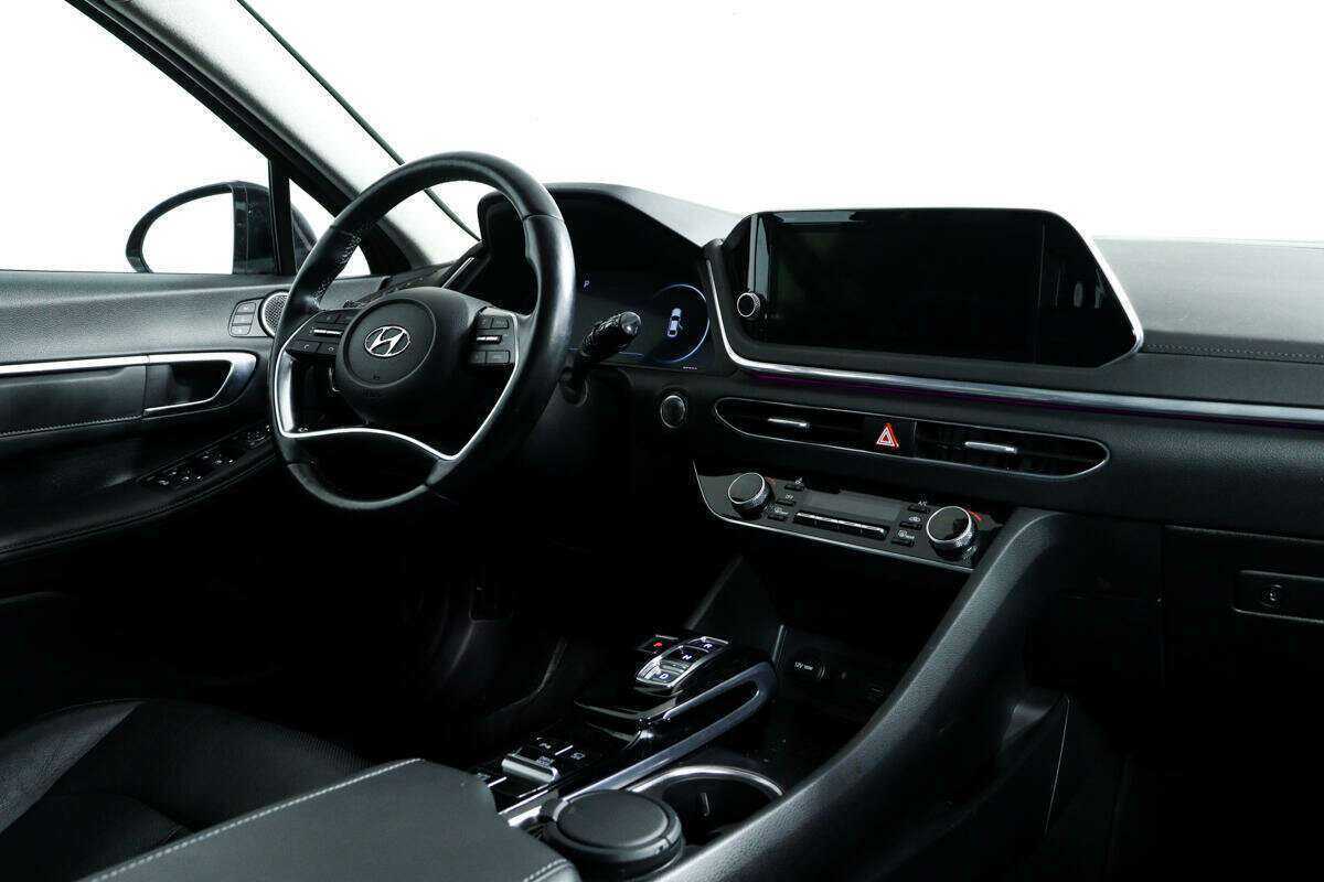 Купить Hyundai Sonata с пробегом. Фото: #8