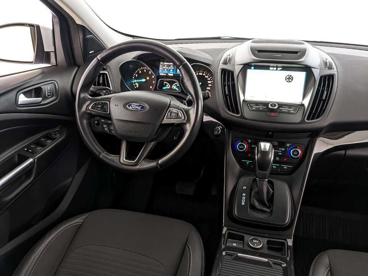 Купить Ford Kuga с пробегом. Фото: #16