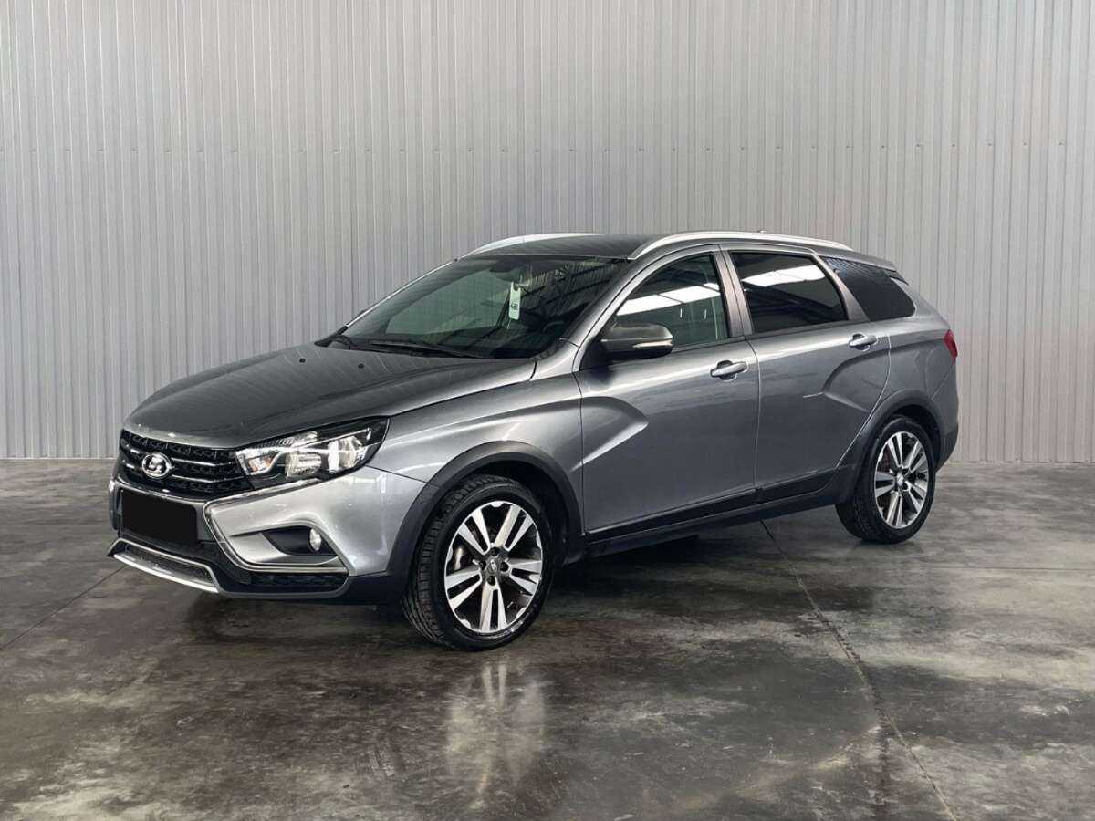 Купить Lada (ВАЗ) Vesta с пробегом. Посмотреть фото
