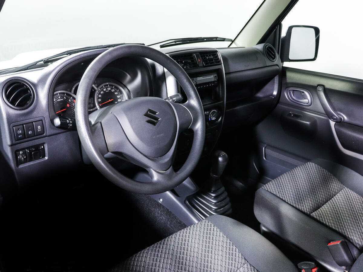 Купить Suzuki Jimny с пробегом. Фото: #13