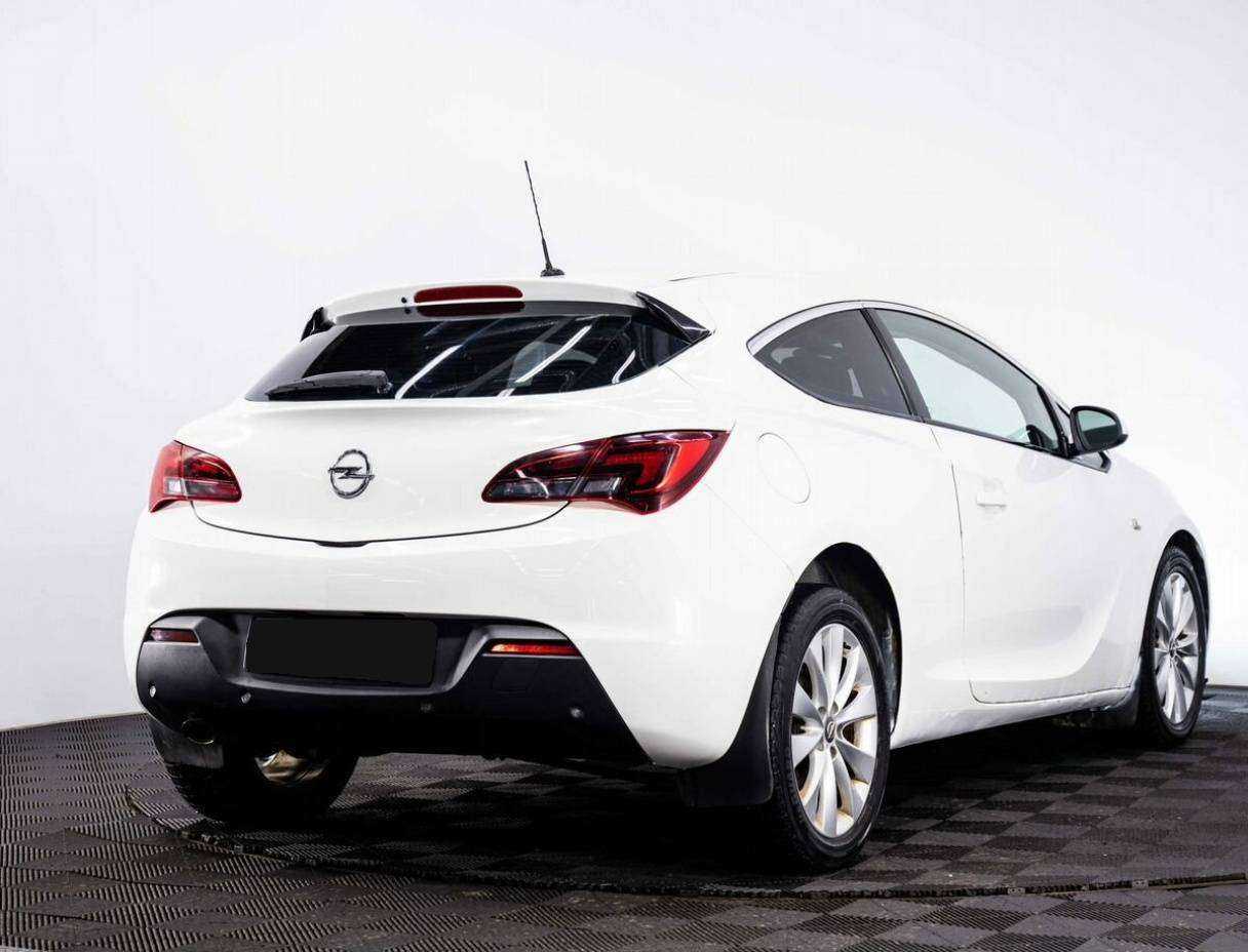 Купить Opel Astra с пробегом. Фото: #5
