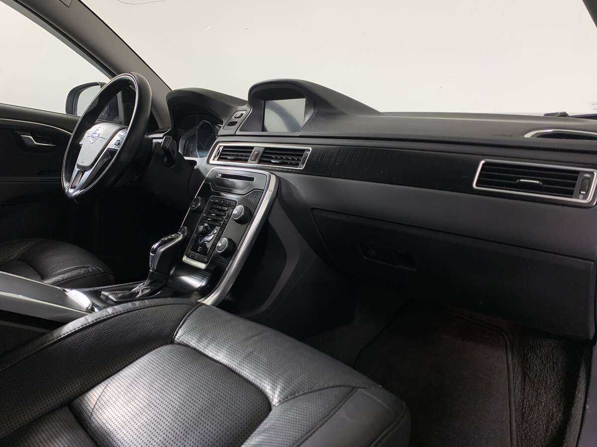 Купить Volvo S80 с пробегом. Фото: #10