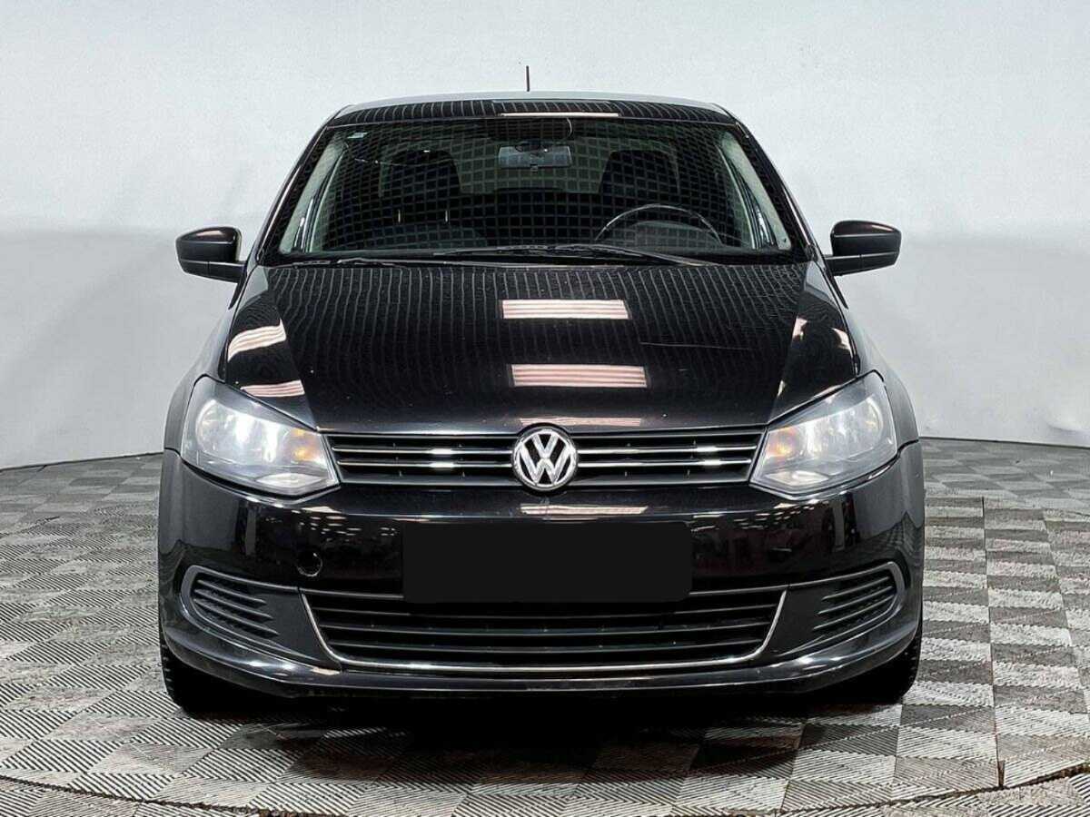 Купить Volkswagen Polo с пробегом. Фото: #1