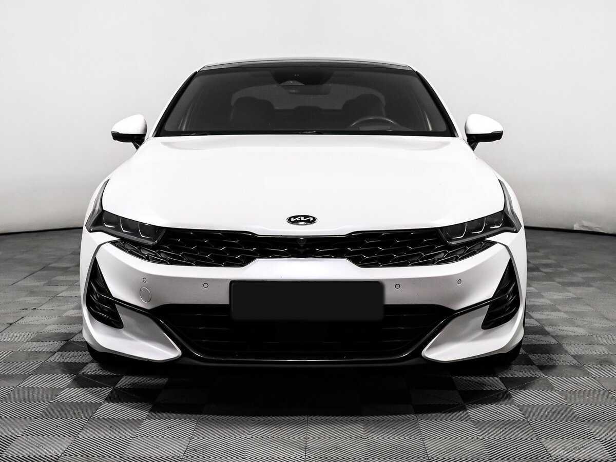 Купить Kia K5 с пробегом. Фото: #1