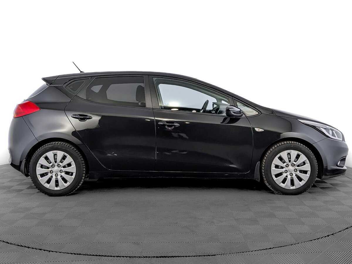 Купить Kia Ceed с пробегом. Фото: #3