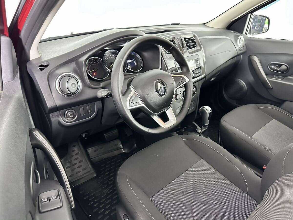 Купить Renault Sandero с пробегом. Фото: #6