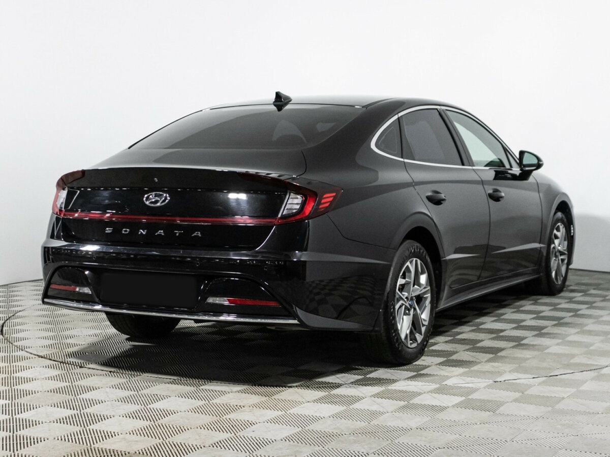 Купить Hyundai Sonata с пробегом. Фото: #3