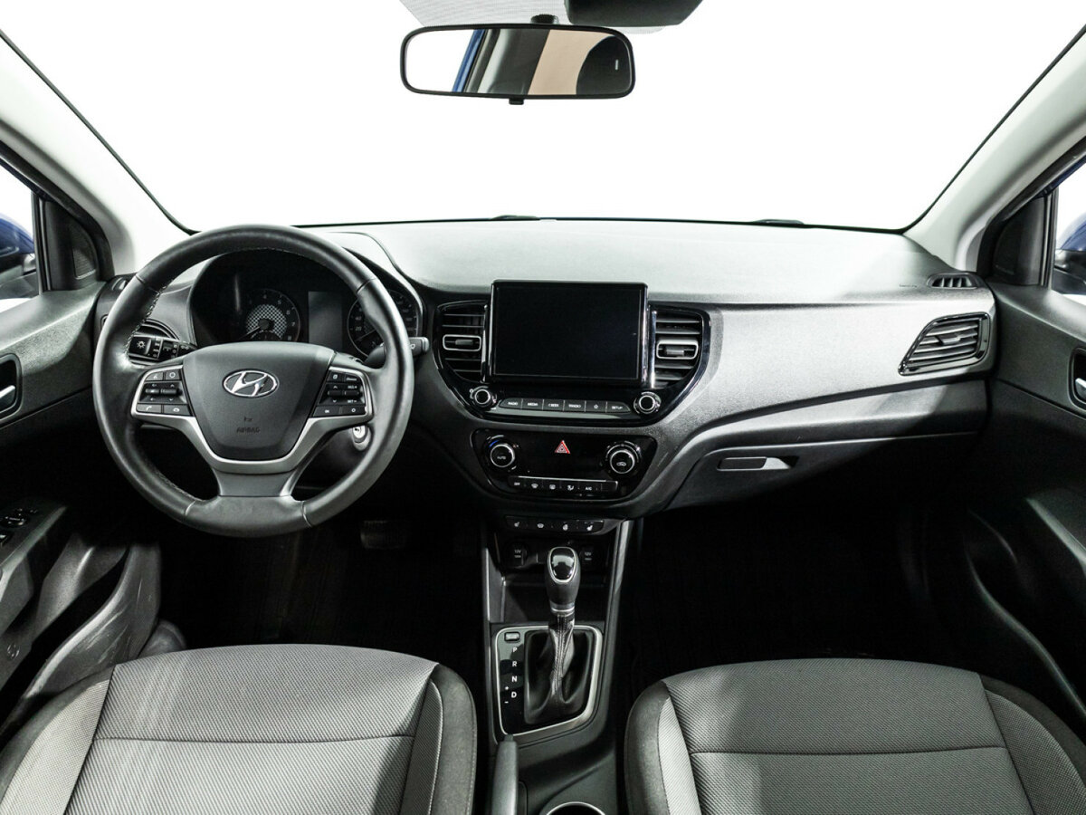 Купить Hyundai Solaris с пробегом. Фото: #12