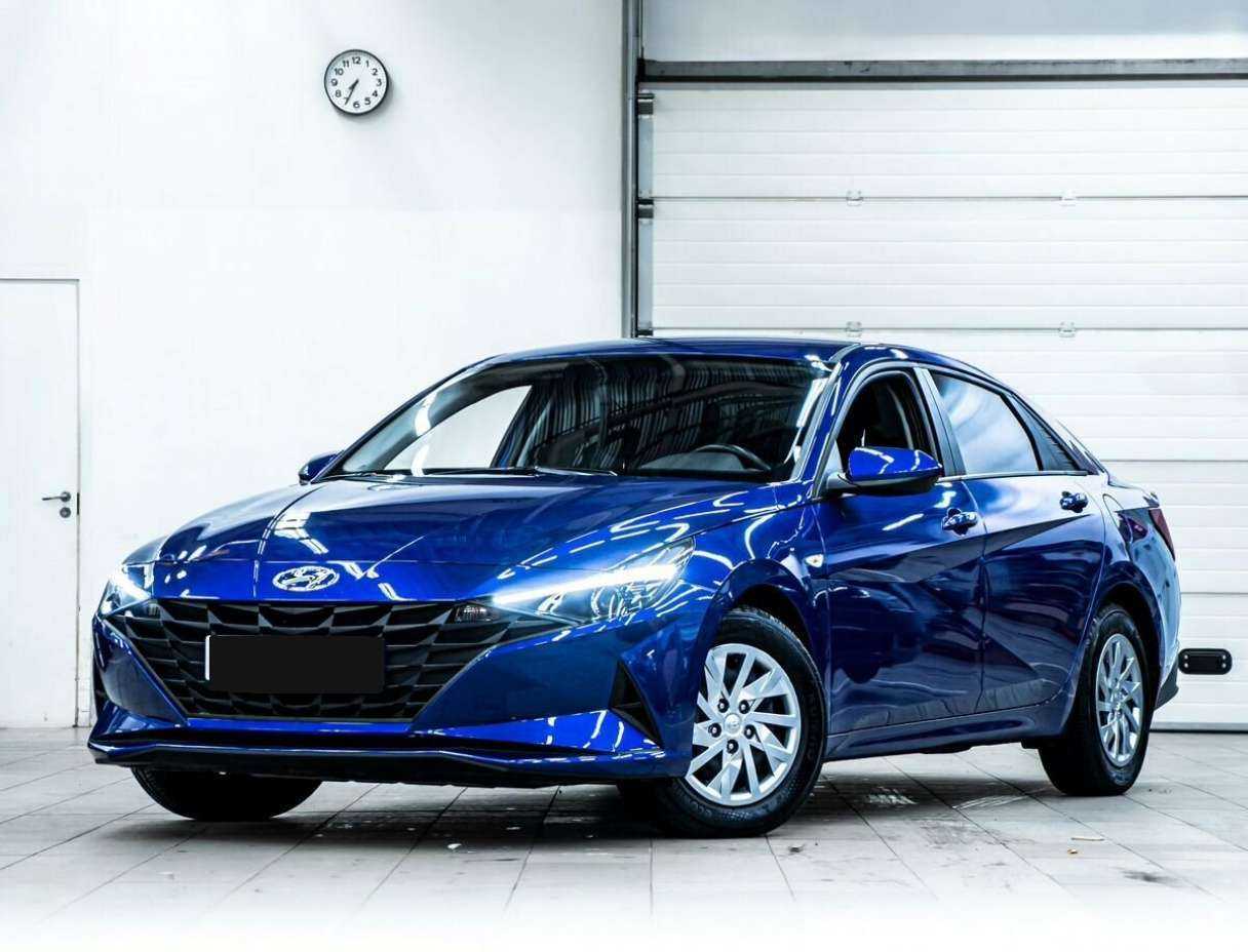 Купить Hyundai Elantra с пробегом. Посмотреть фото