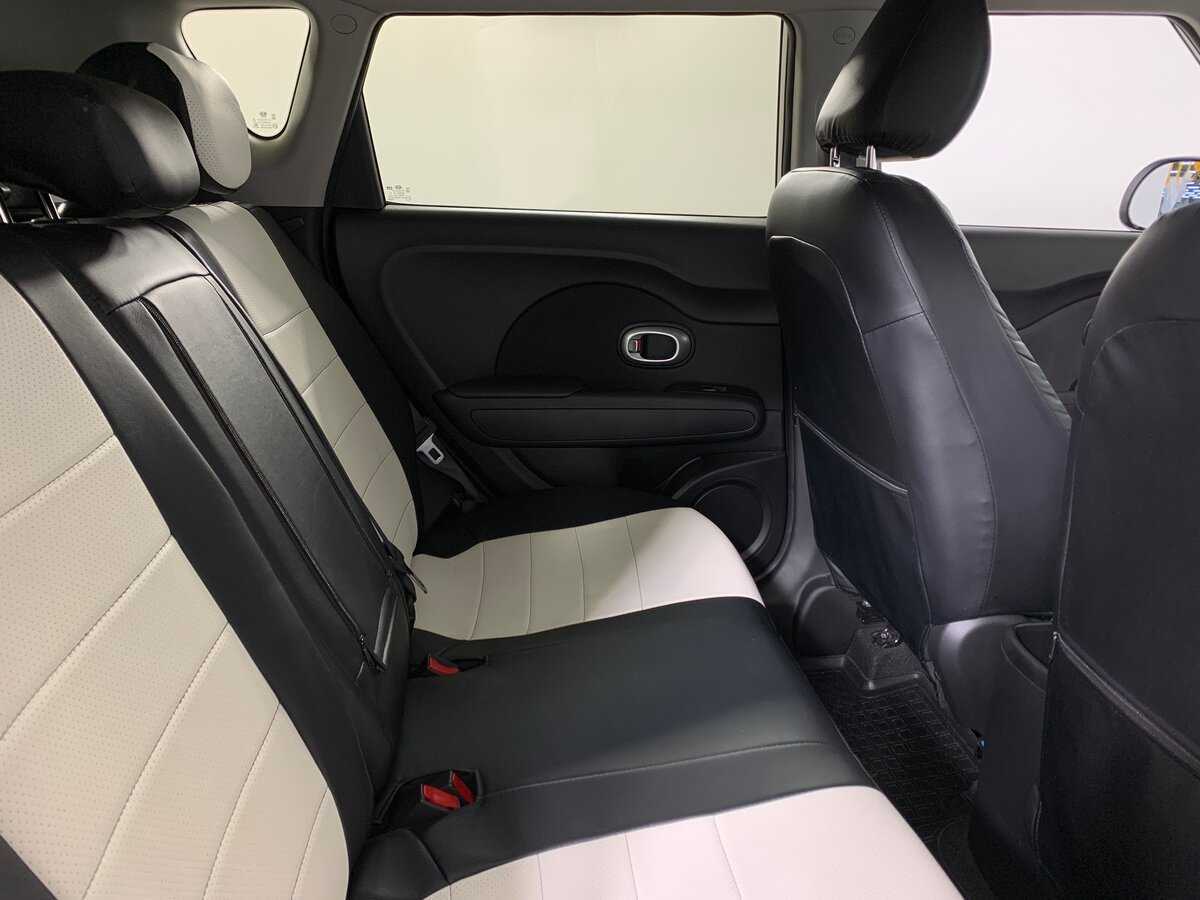 Купить Kia Soul с пробегом. Фото: #17