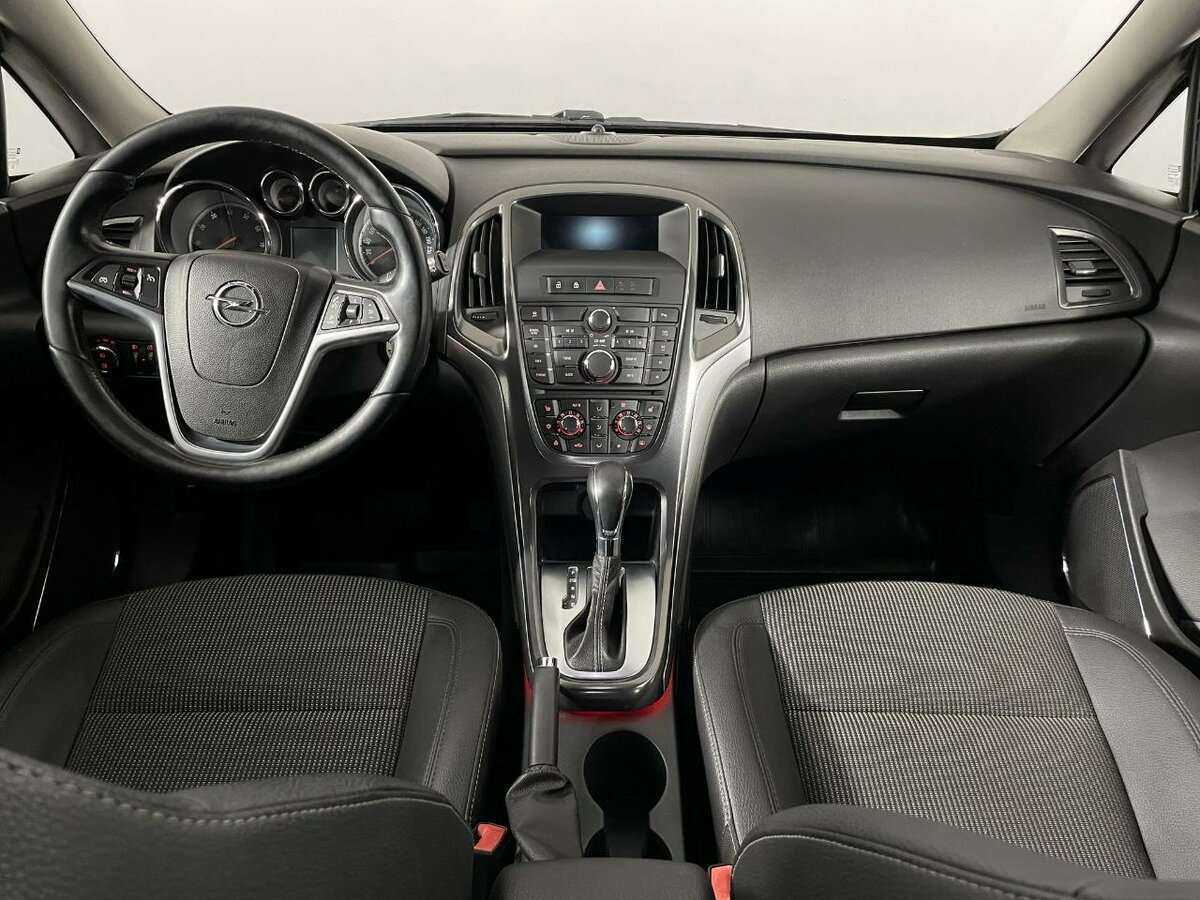 Купить Opel Astra с пробегом. Фото: #6