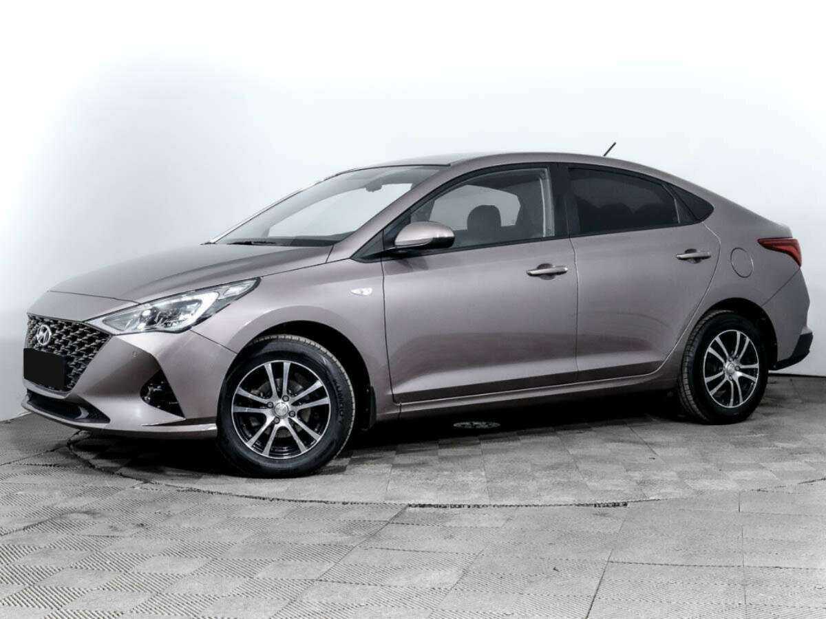 Купить Hyundai Solaris с пробегом. Фото: #0