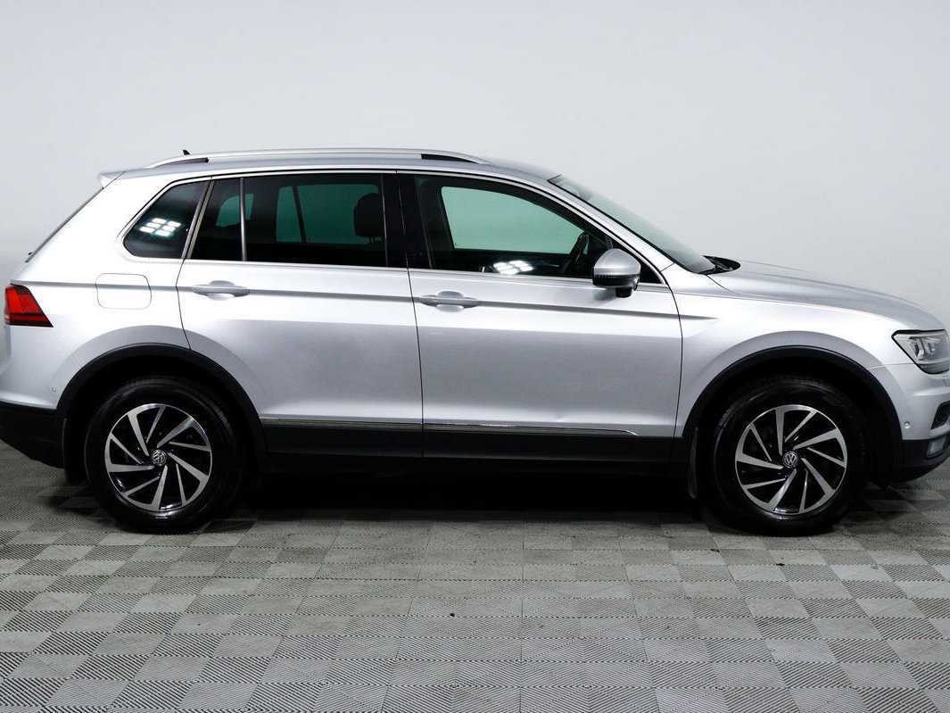Купить Volkswagen Tiguan с пробегом. Фото: #3