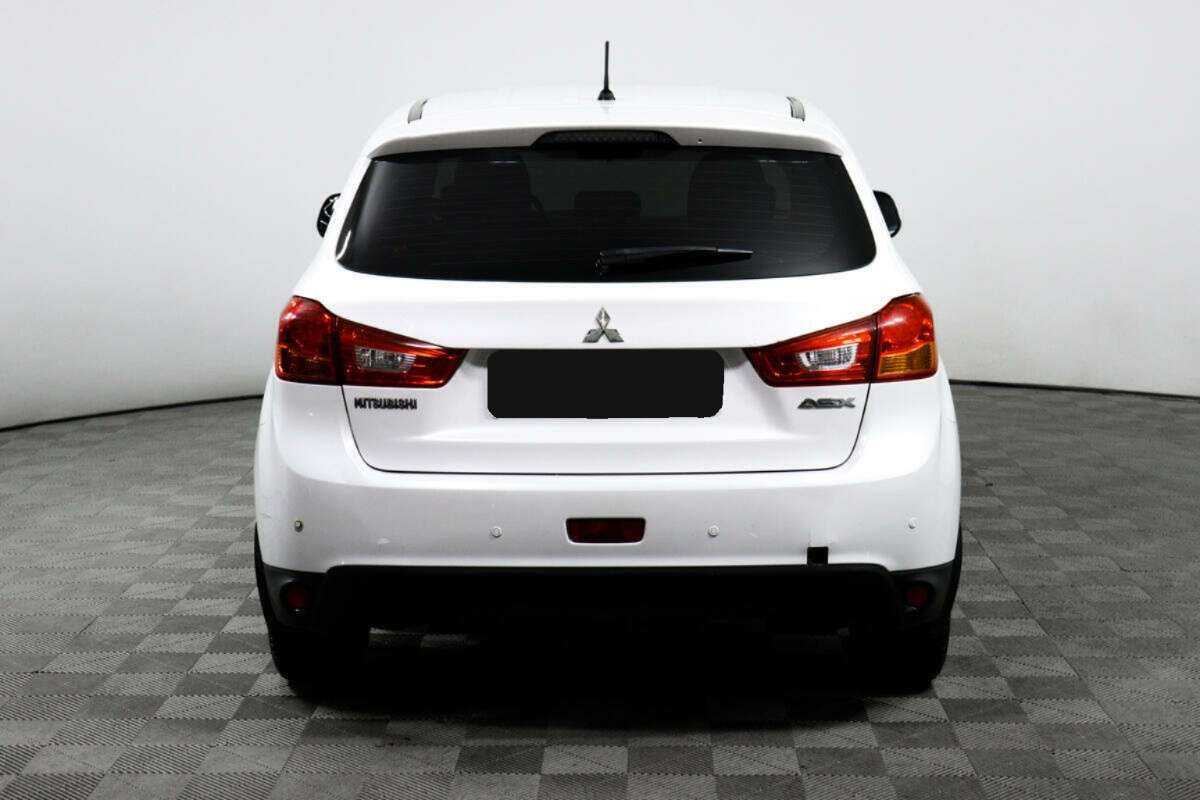 Купить Mitsubishi ASX с пробегом. Фото: #5