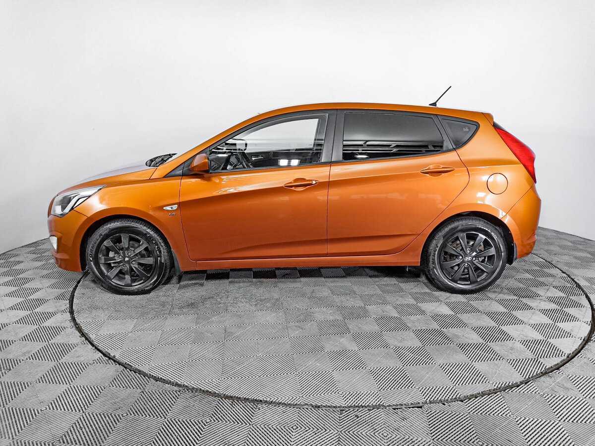 Купить Hyundai Solaris с пробегом. Фото: #7
