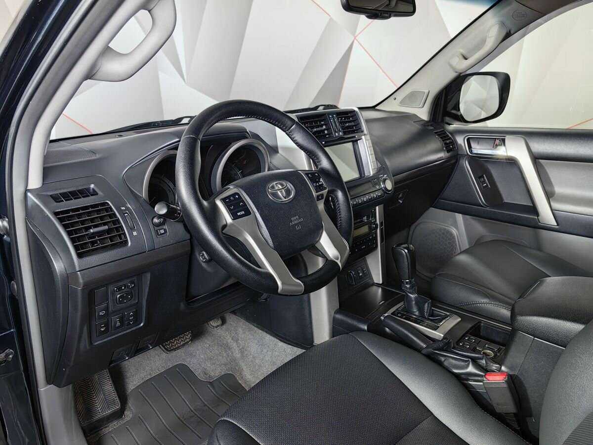 Купить Toyota Land Cruiser Prado с пробегом. Фото: #13
