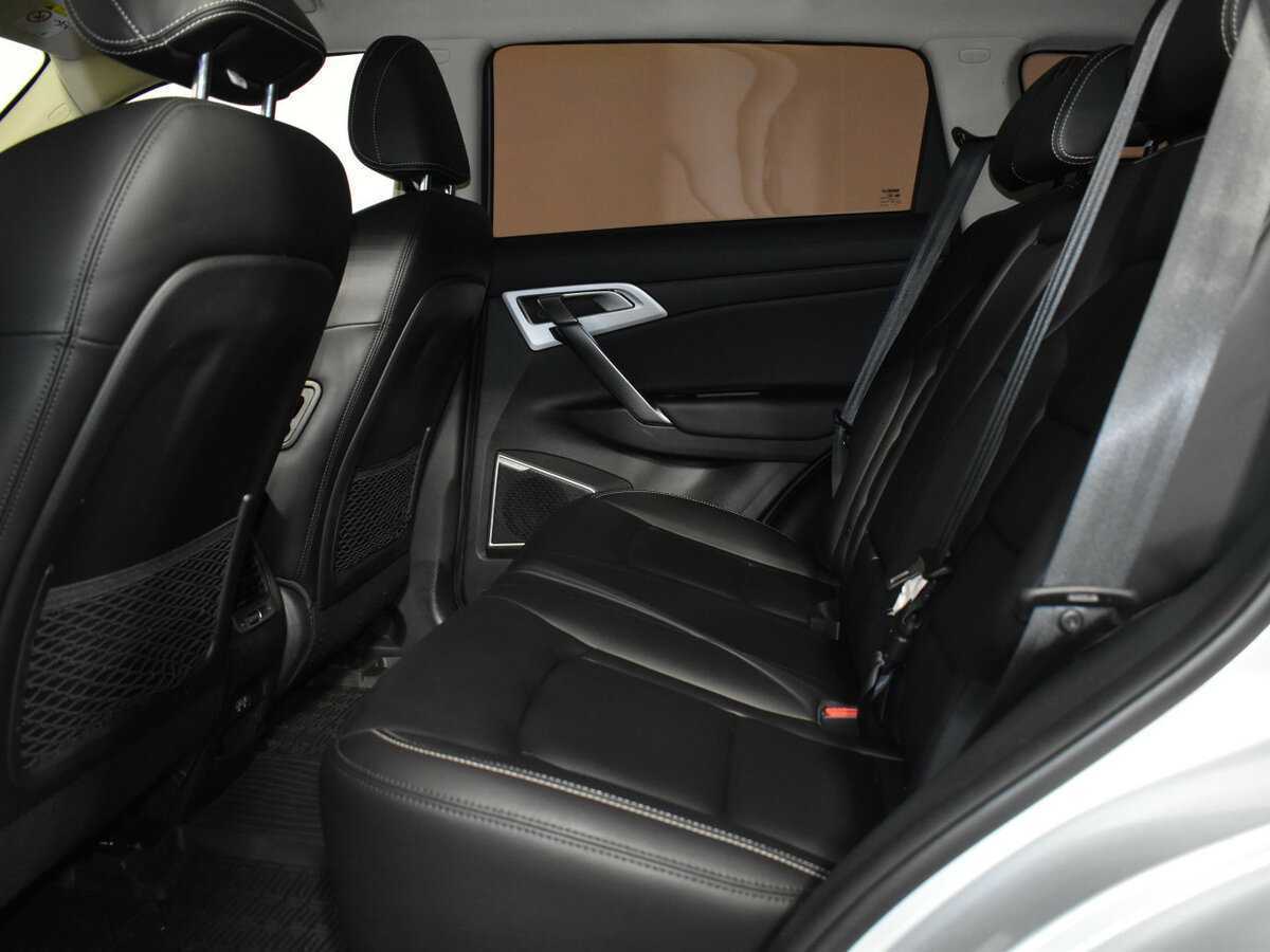 Купить Geely Atlas с пробегом. Фото: #15