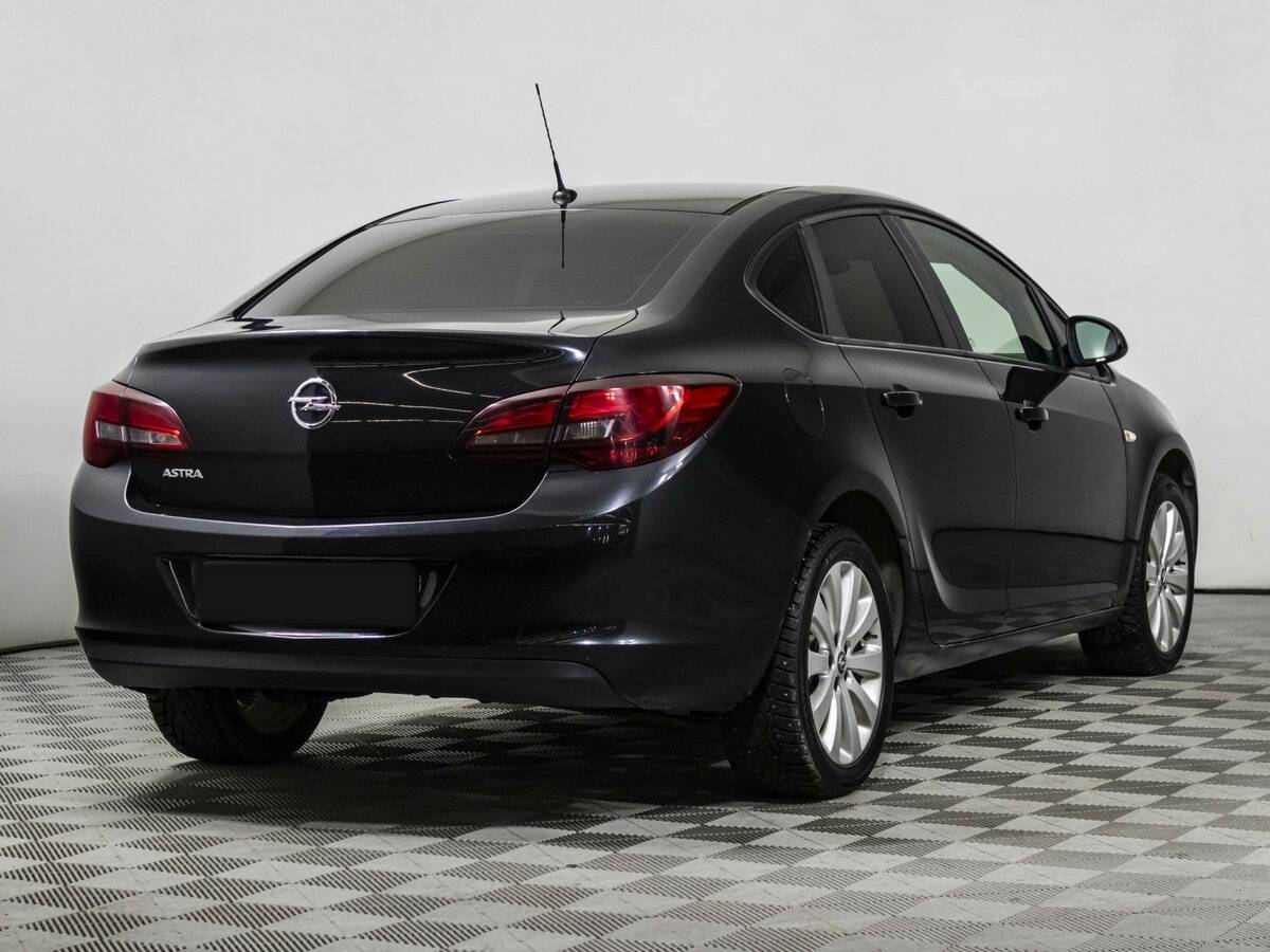 Купить Opel Astra с пробегом. Фото: #3