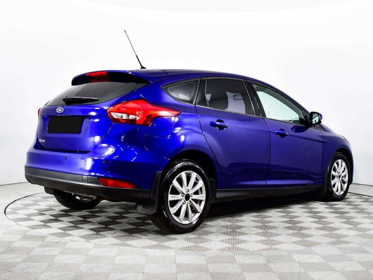 Купить Ford Focus с пробегом. Фото: #4