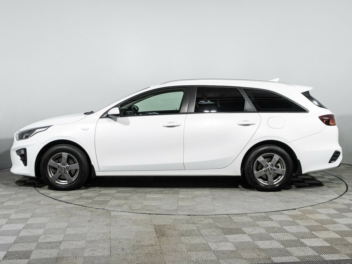 Купить Kia Ceed с пробегом. Фото: #7