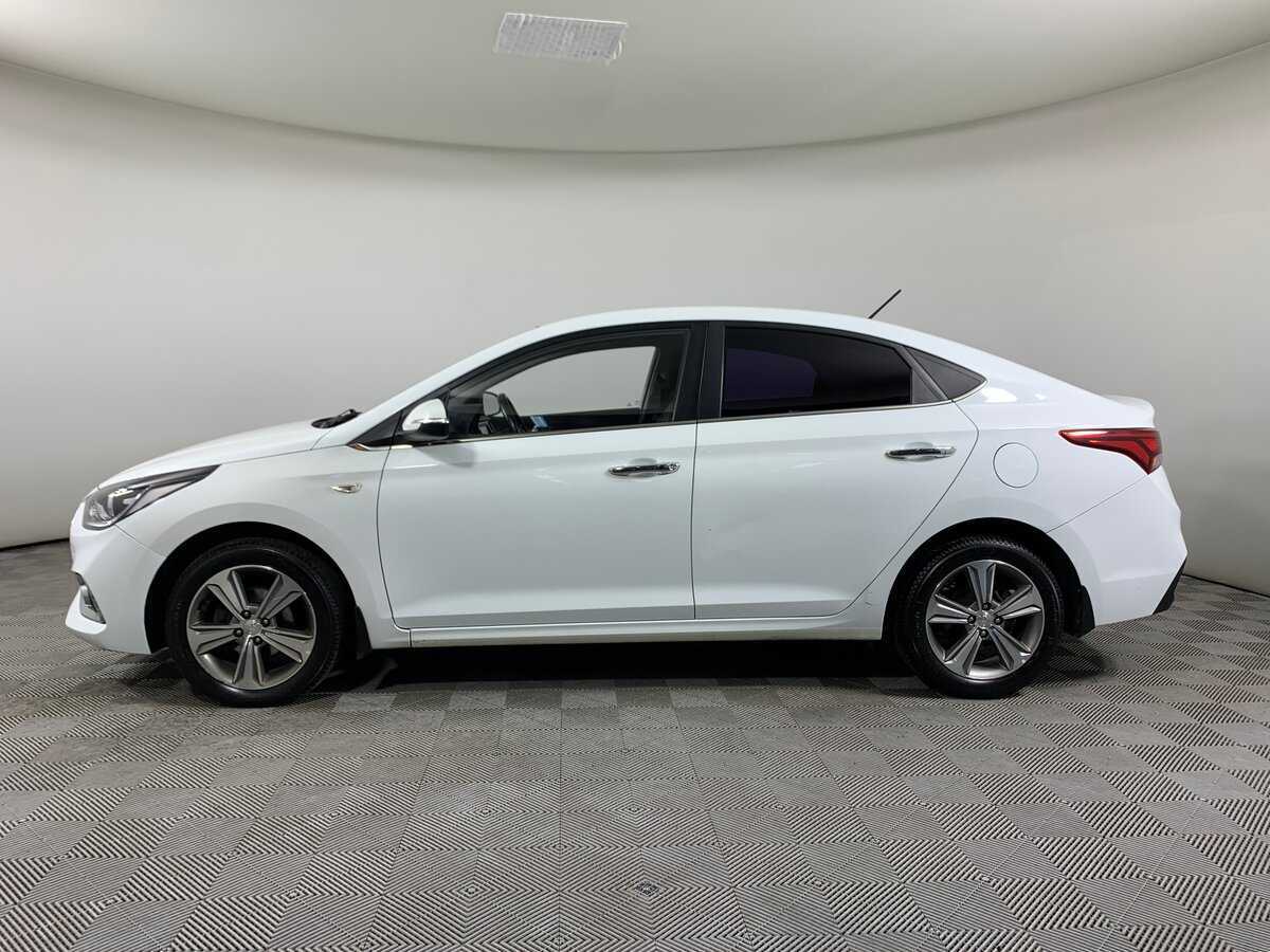 Купить Hyundai Solaris с пробегом. Фото: #7