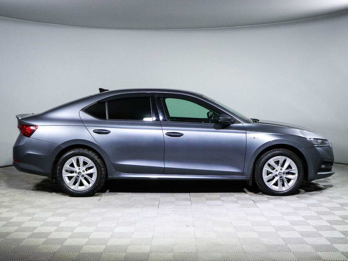 Купить Skoda Octavia с пробегом. Фото: #3