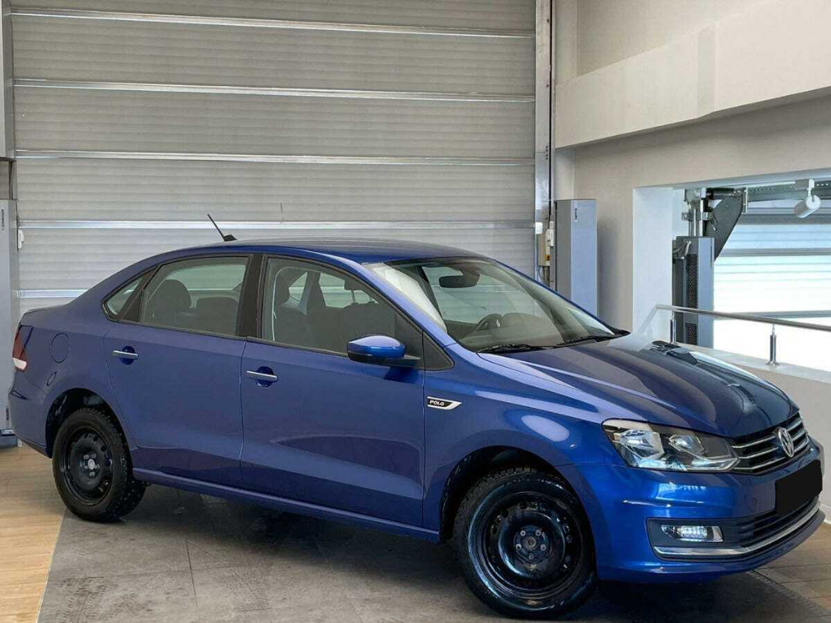 Купить Volkswagen Polo с пробегом. Фото: #2