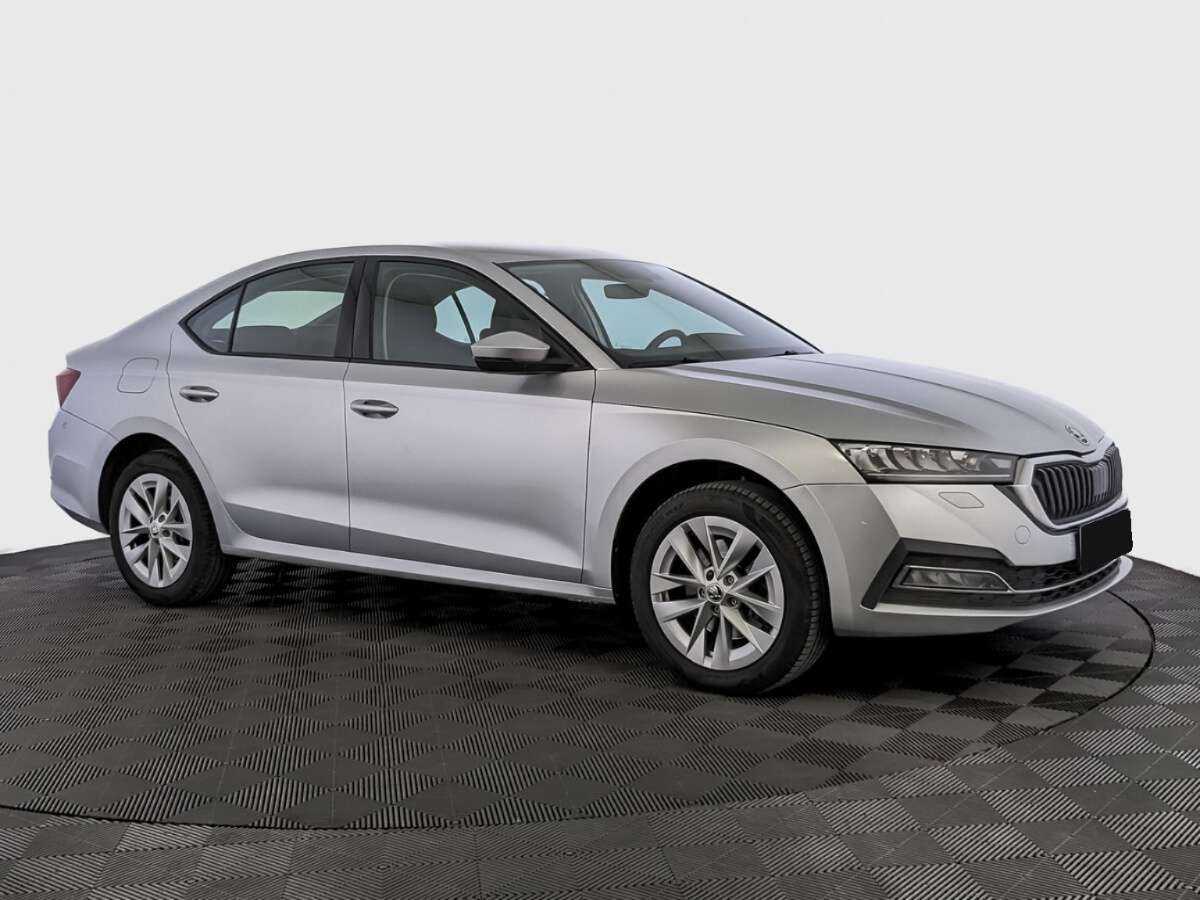 Купить Skoda Octavia с пробегом. Фото: #2
