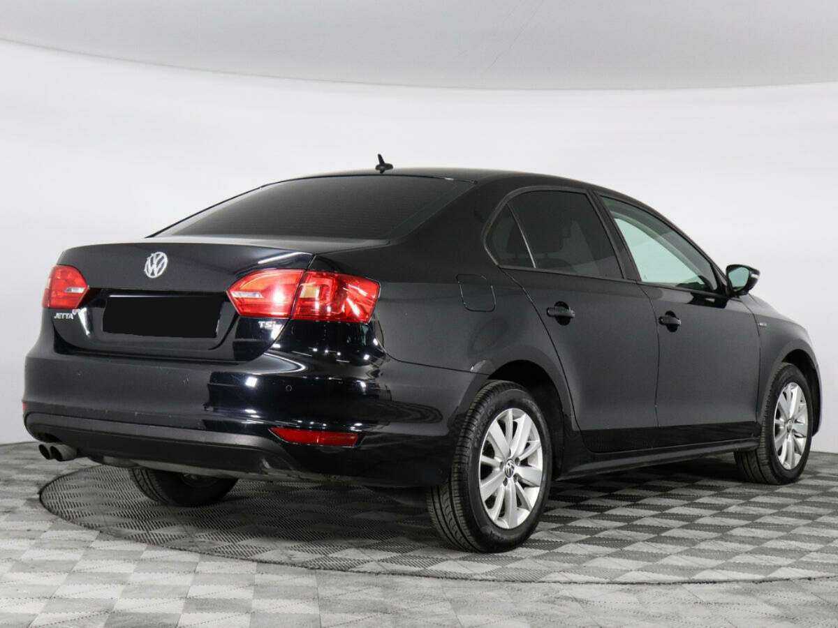Купить Volkswagen Jetta с пробегом. Фото: #4