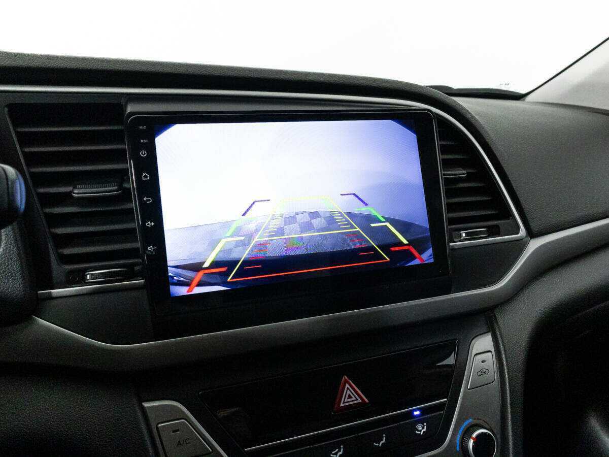 Купить Hyundai Elantra с пробегом. Фото: #15