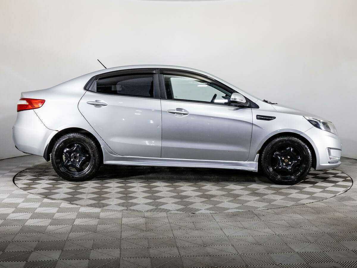 Купить Kia Rio с пробегом. Фото: #3