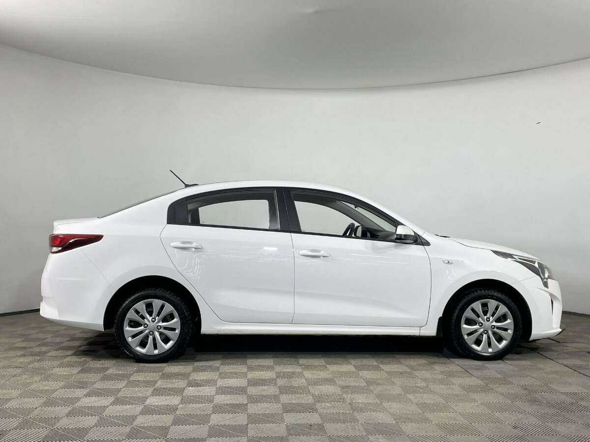 Купить Kia Rio с пробегом. Фото: #3