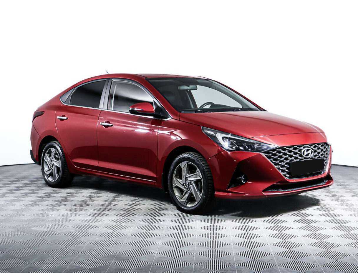 Купить Hyundai Solaris с пробегом. Фото: #2