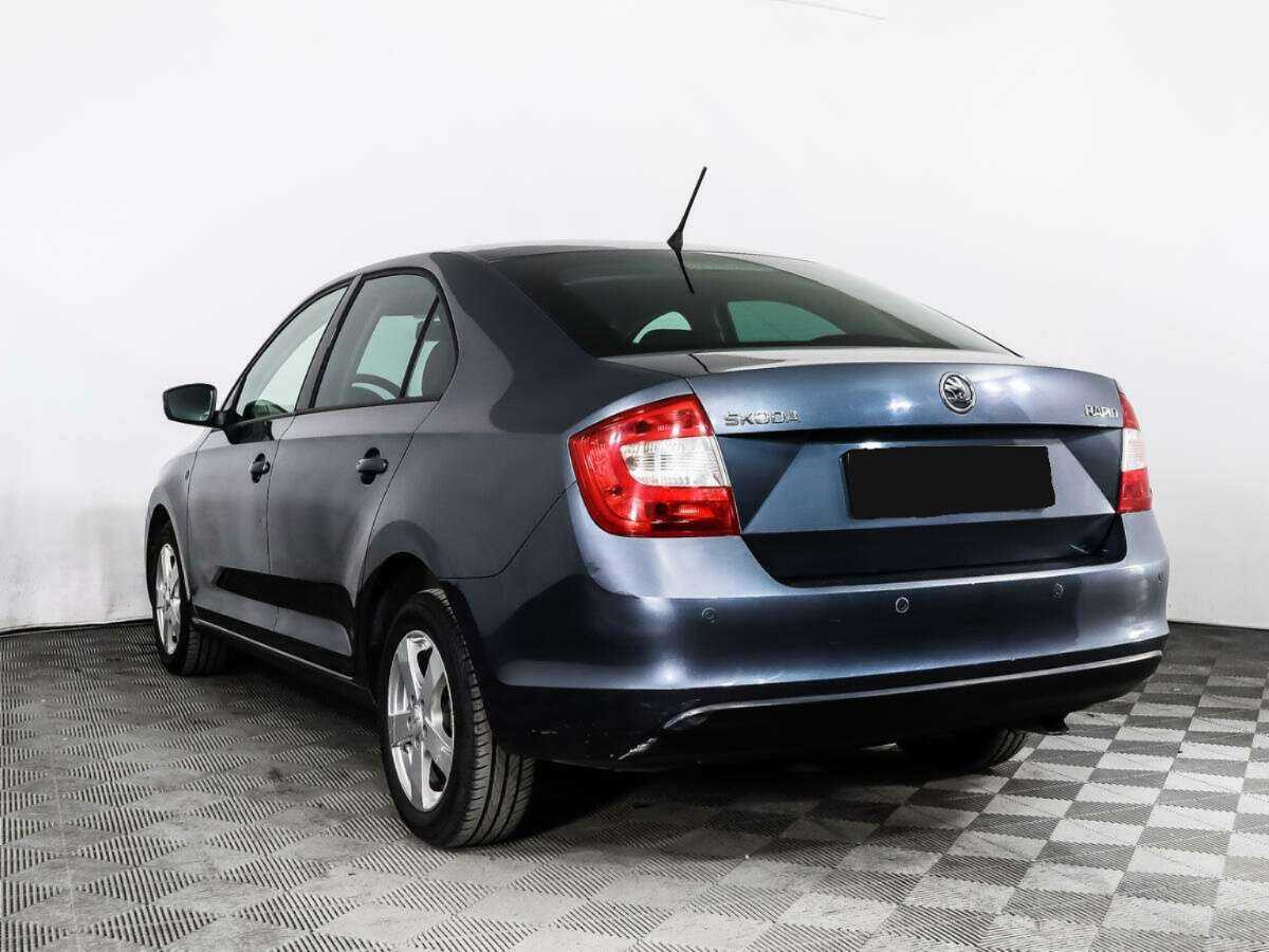 Купить Skoda Rapid с пробегом. Фото: #5
