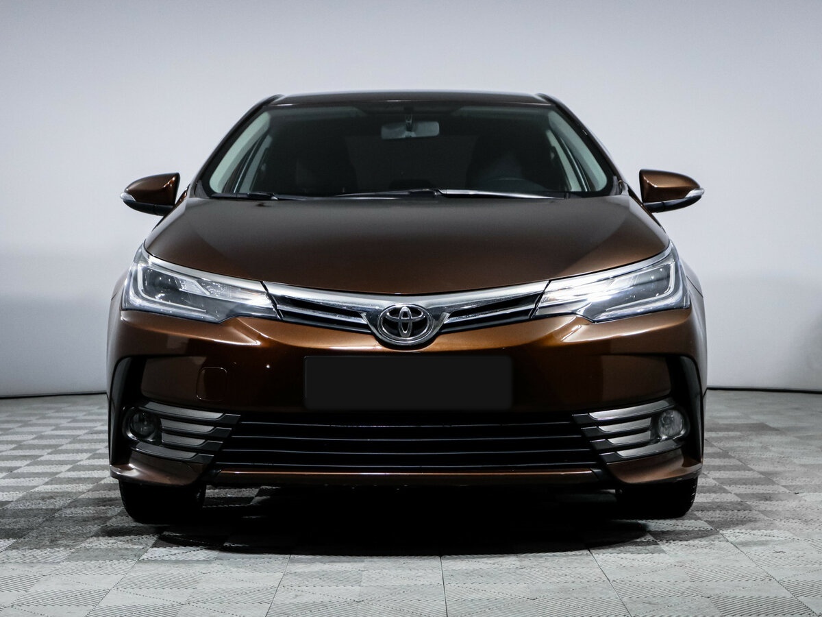 Купить Toyota Corolla с пробегом. Фото: #1