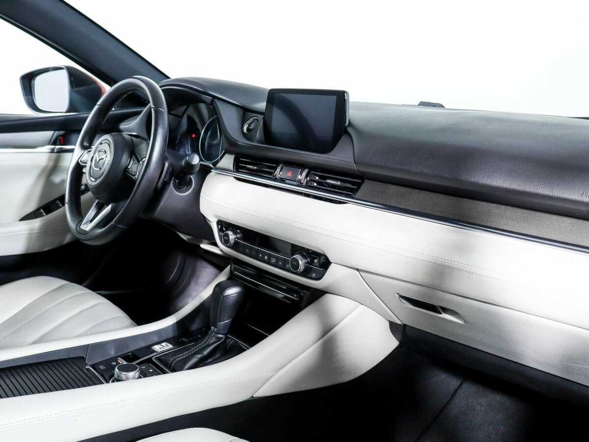 Купить Mazda 6 с пробегом. Фото: #7