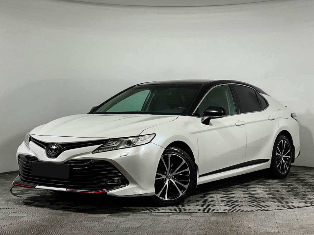 Купить Toyota Camry с пробегом. Фото: #0
