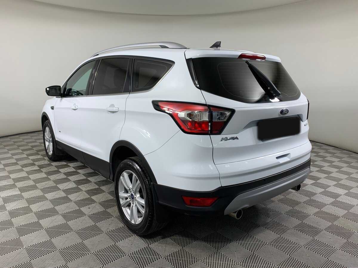 Купить Ford Kuga с пробегом. Фото: #6